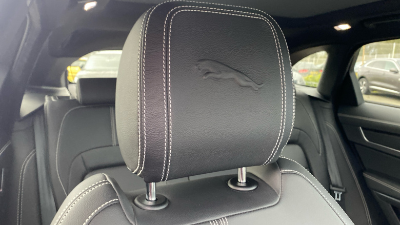 Jaguar F-Pace 2.0 D200 R-Dynamic Black 5dr Auto AWD Diesel Estate